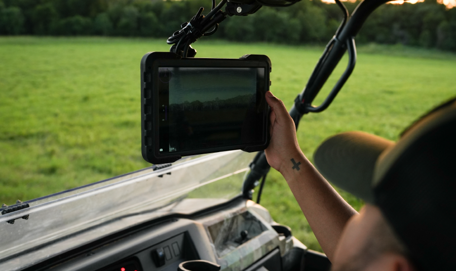 Mobile Thermal Vision: Inside the Rig of a Vehicle-Mounted PTZ System